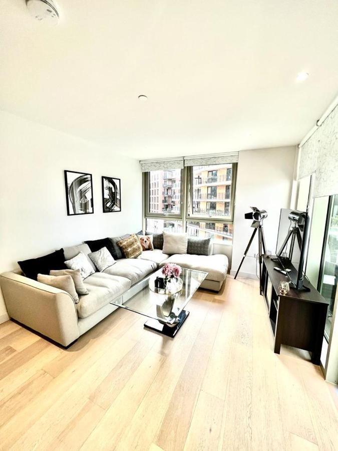 Stylish Apartment Docklands Londen Buitenkant foto